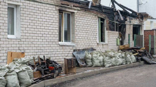 24/7 Emergency Fire Damage Removal experts in Plant City, FL